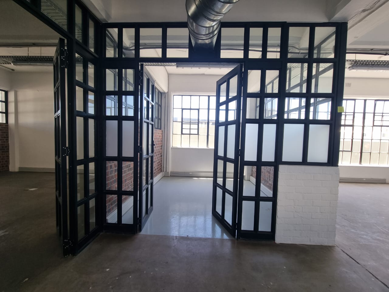 To Let commercial Property for Rent in Salt River Western Cape